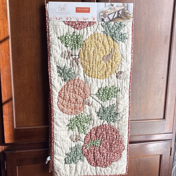 The Farmhouse Rachel Ashwell Quilted Reversible Table Runner 16x72 Thanksgiving - Picture 2 of 7